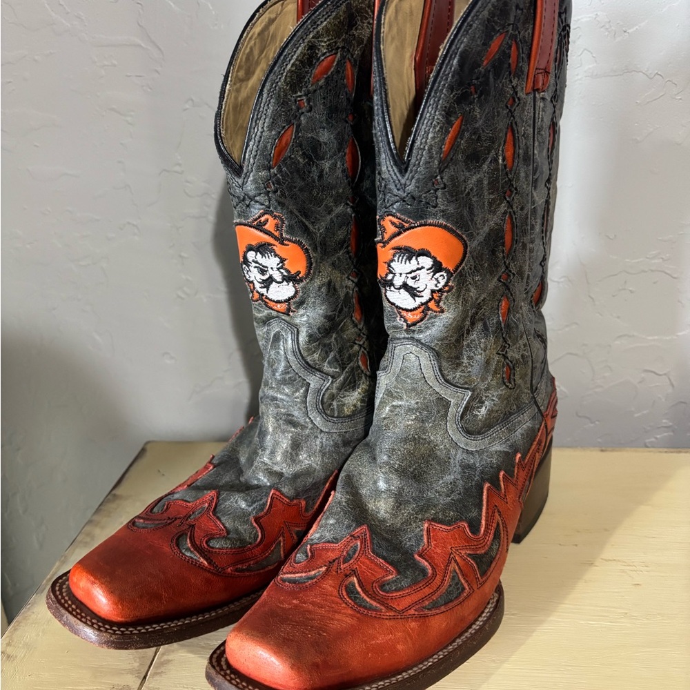 Oklahoma State (OSU) Pistol Pete cowboy Boots - Grey and Orange - Picture 3 of 4
